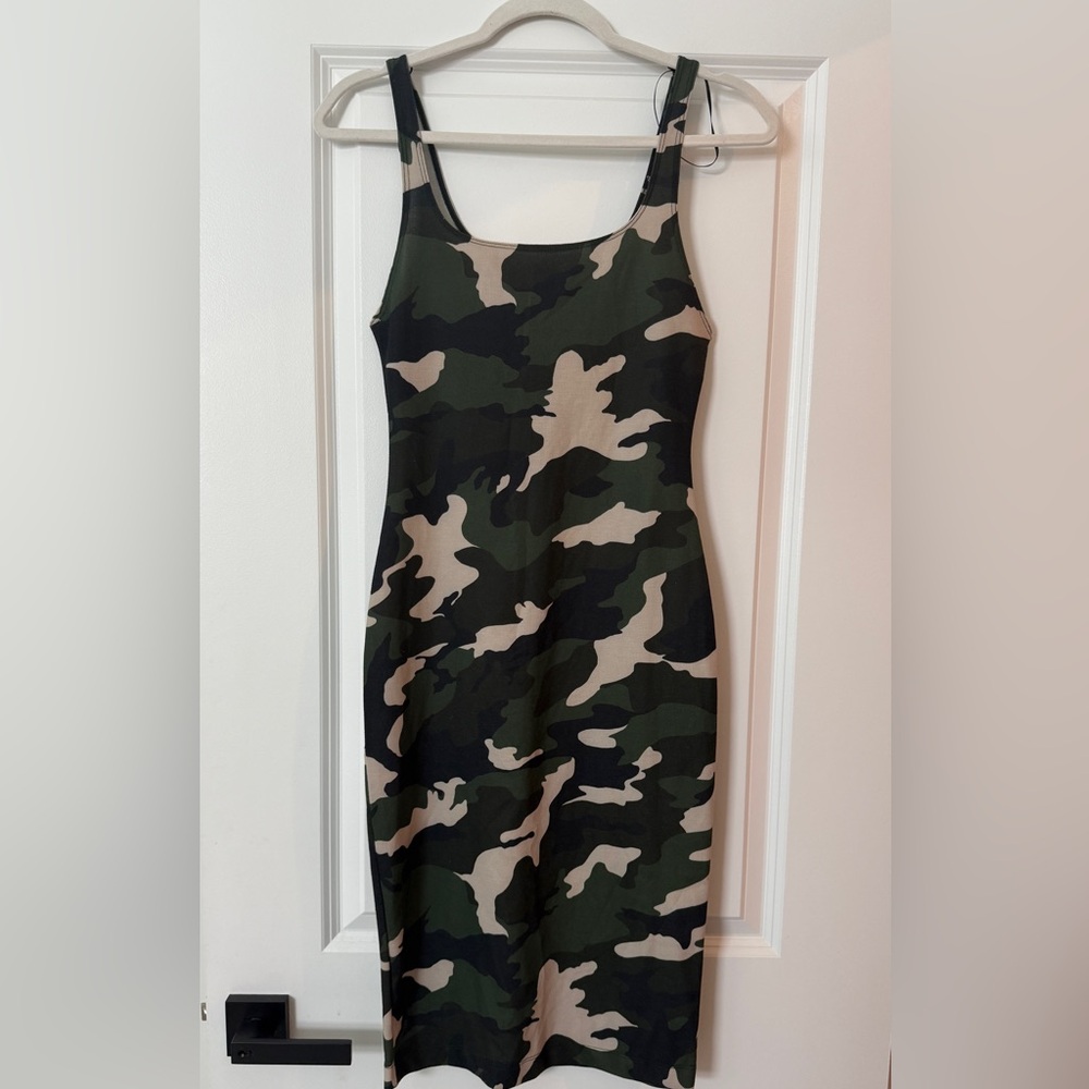 Zara Green and Black Camouflage Midi Dress